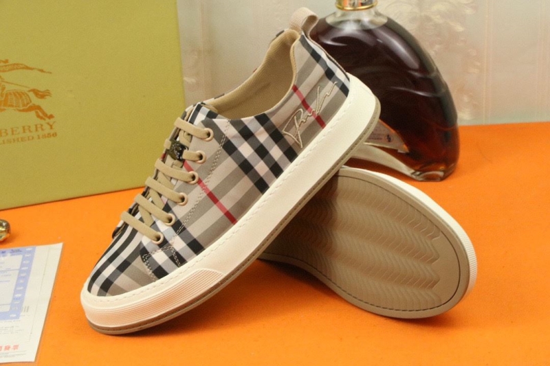 Burberry Sneakers